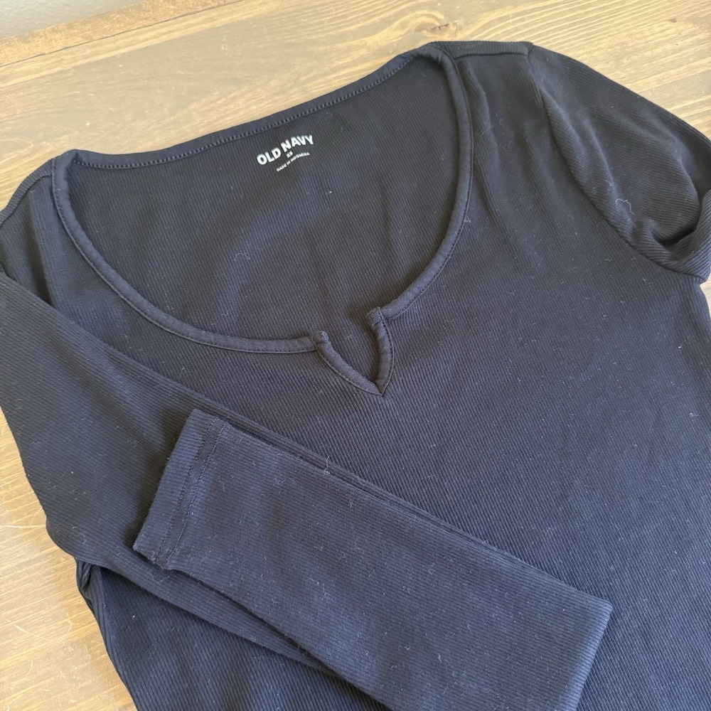 Old Navy Womens XS Black Ribbed Long Sleeve Round Neck T-Shirt Tee Top